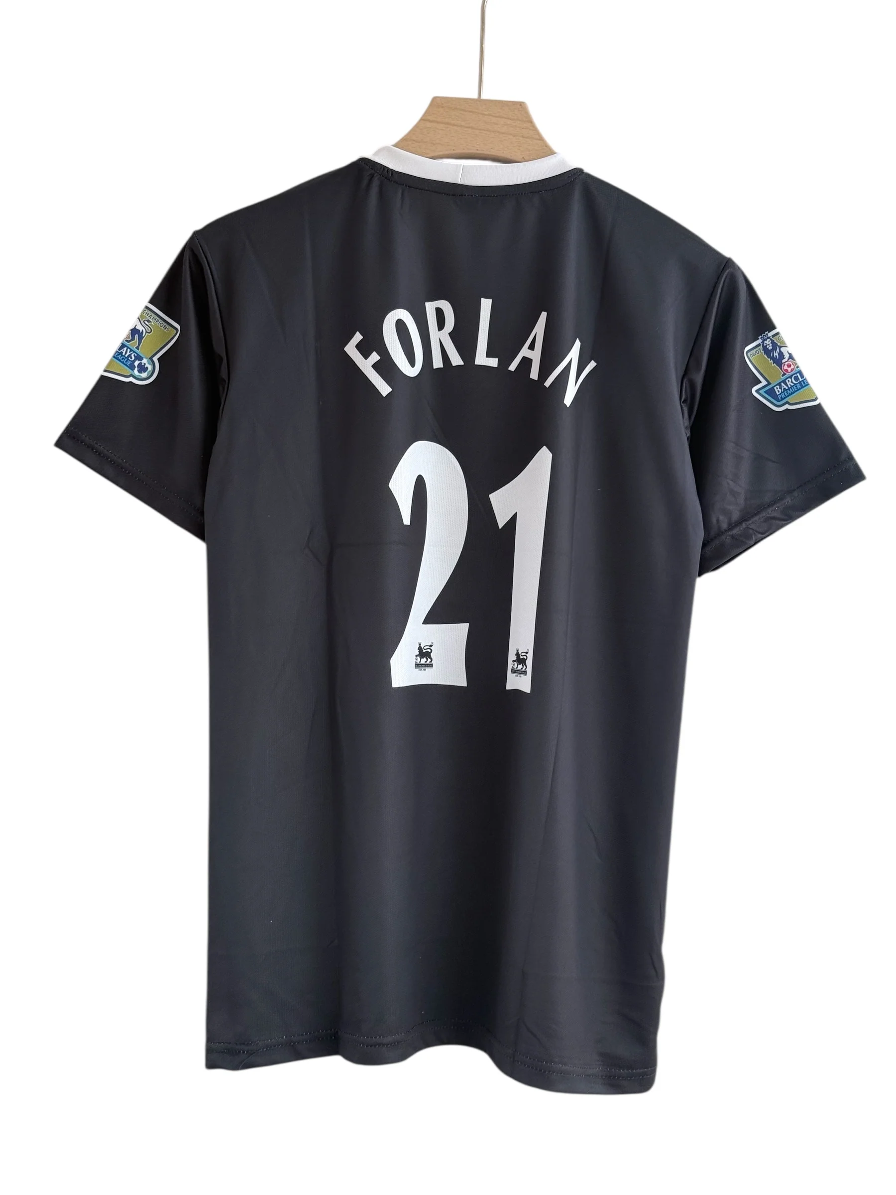 Forlan-21 Manchester United 2003/05 Away - Image 2