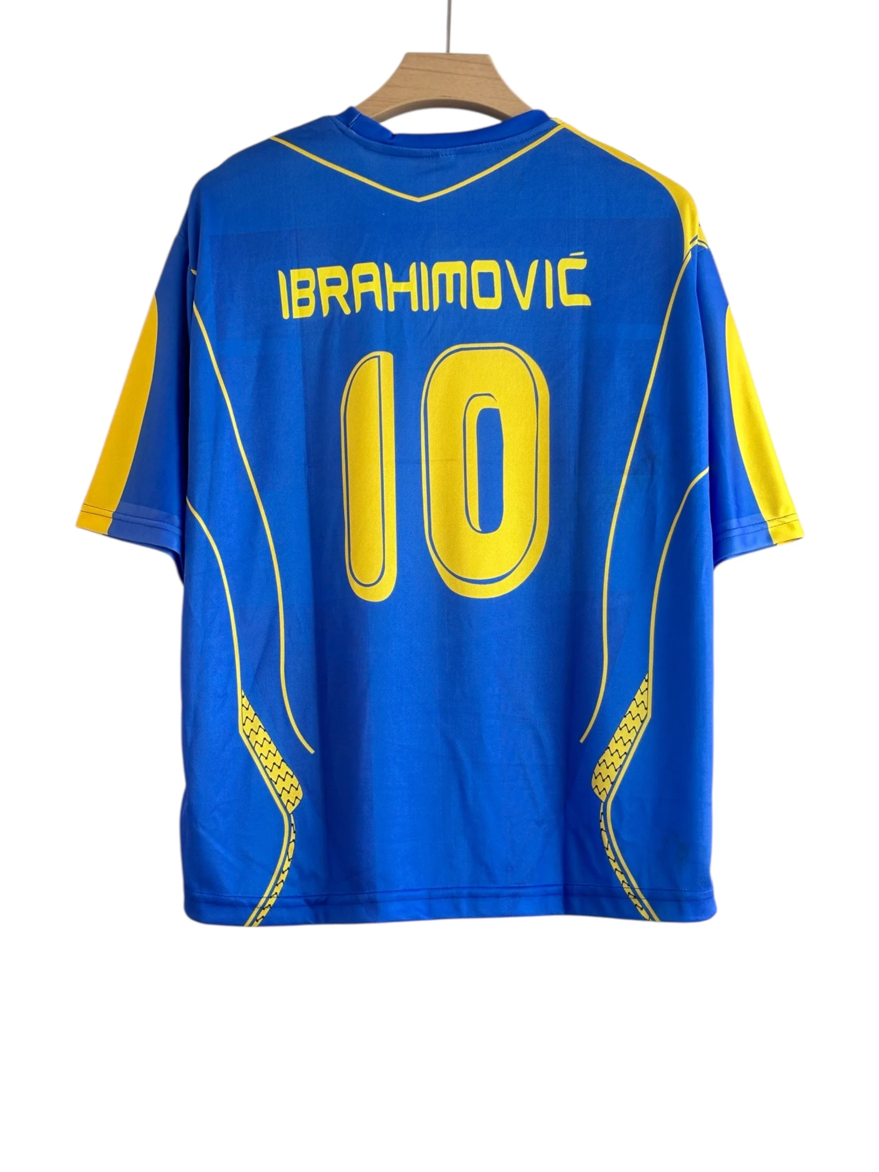 Ibrahimovic-10 Sweden Five sleeve - Image 2