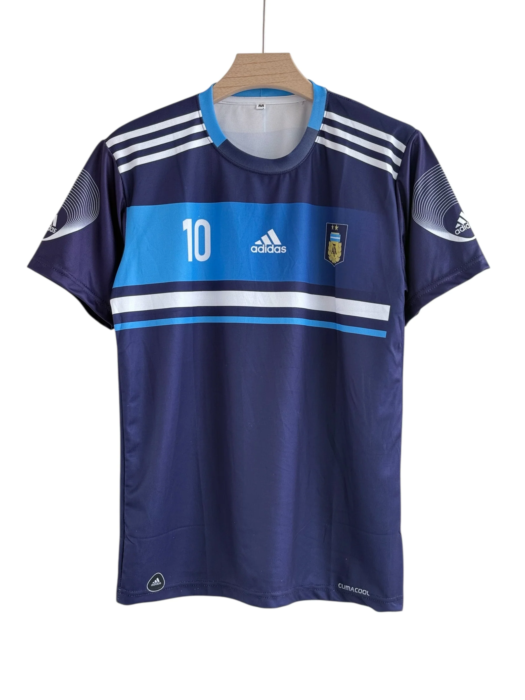 Messi-10 Argentina 2011/12 Away Kit