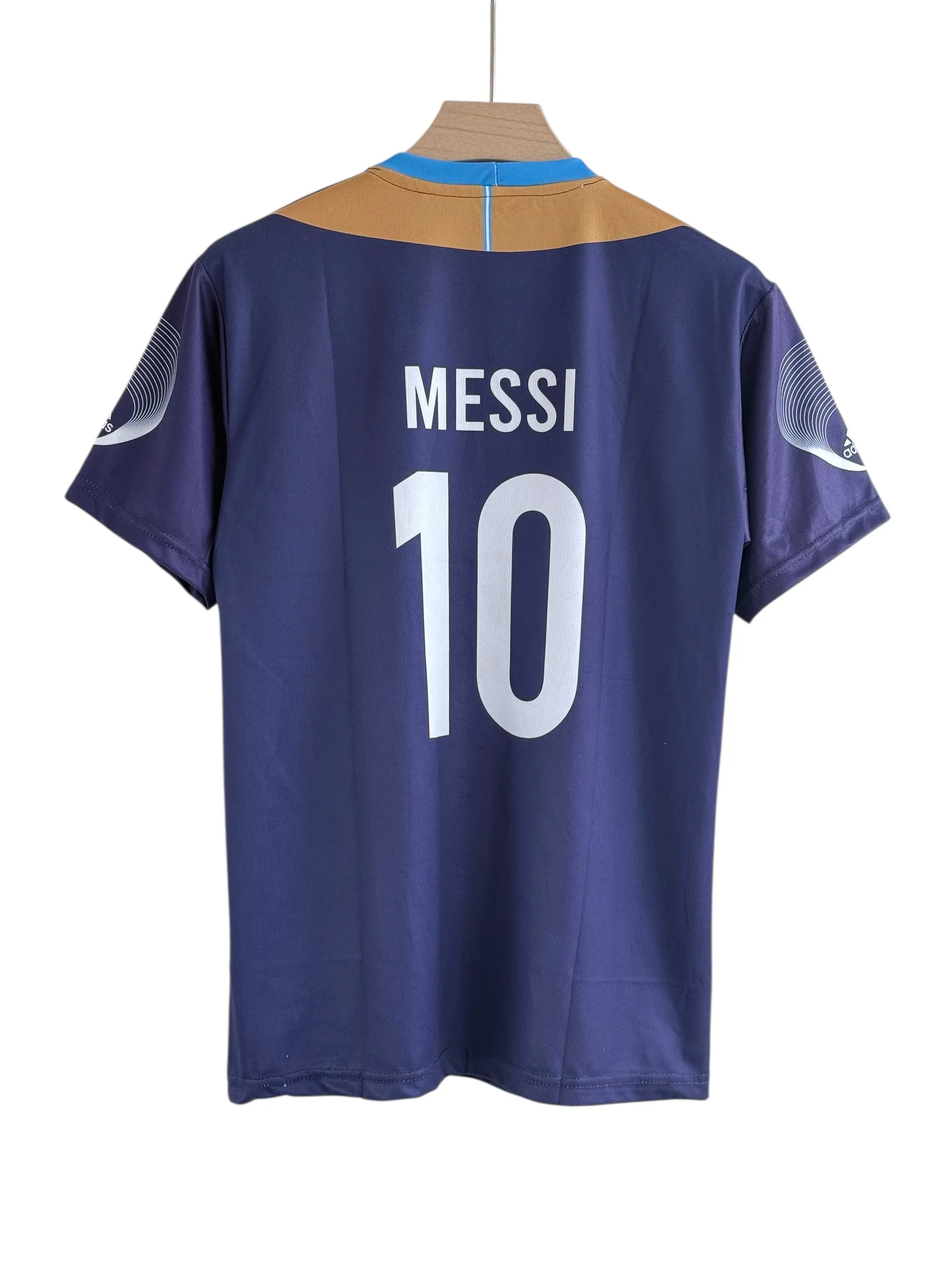 Messi-10 Argentina 2011/12 Away Kit - Image 2